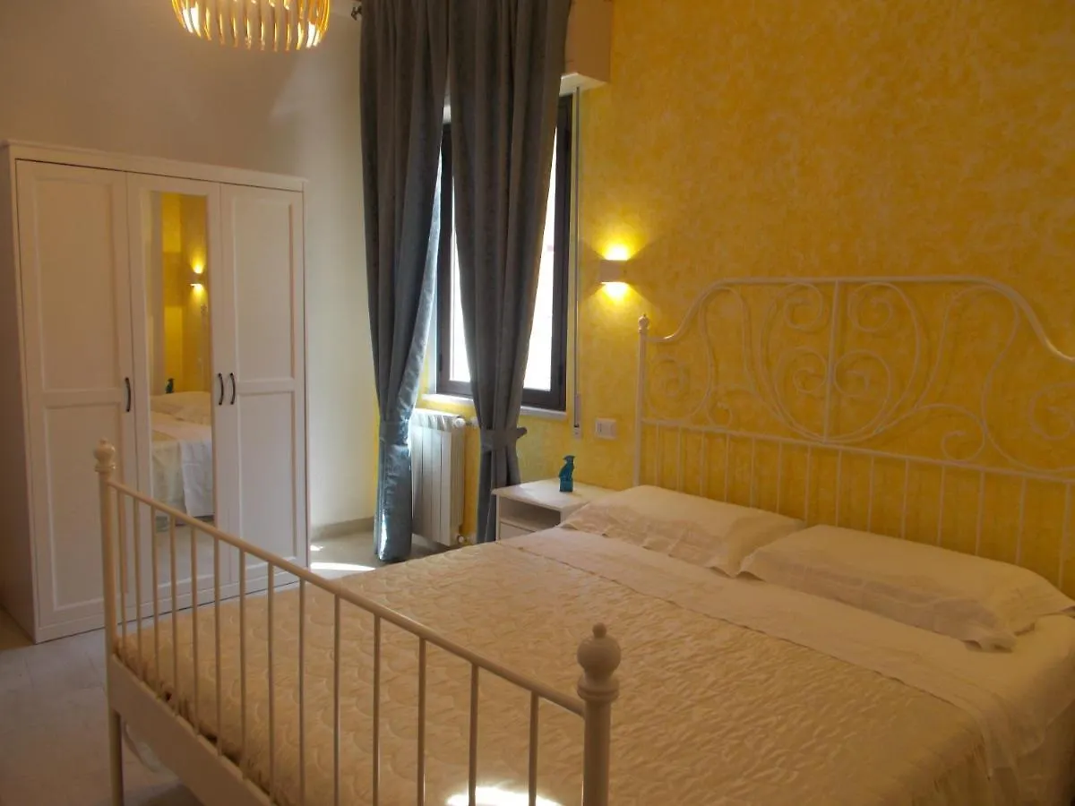 Villa Il Melograno تاورمينا 0*,