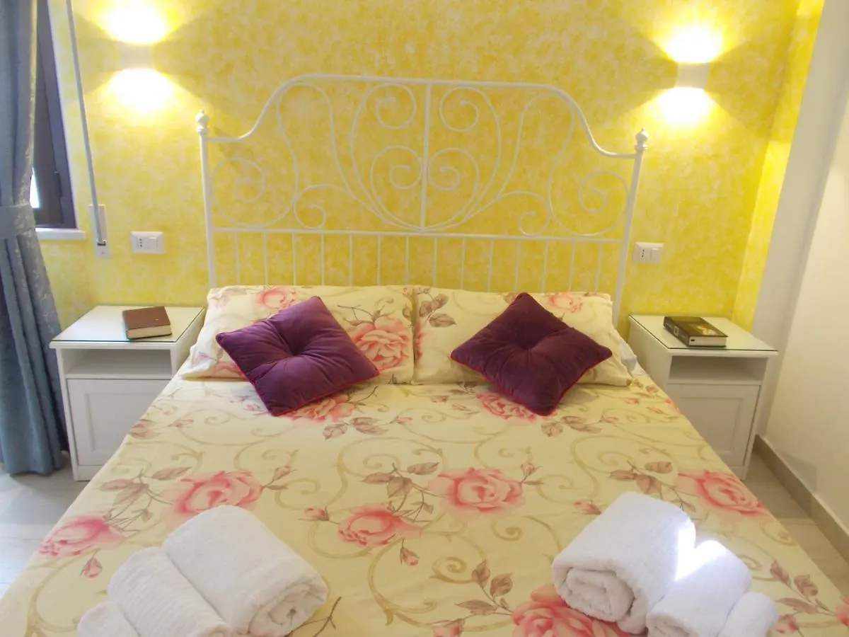 Villa Il Melograno تاورمينا 0*,