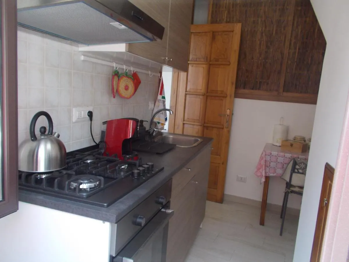 Villa Il Melograno تاورمينا بيت للعطل