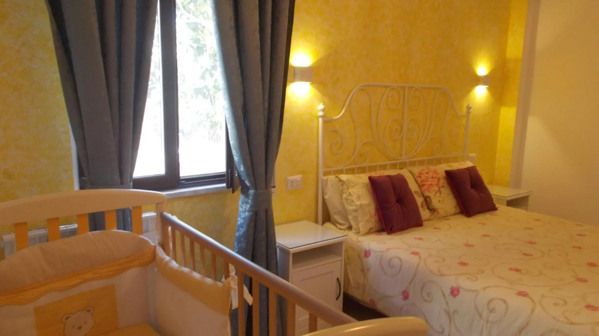 Villa Il Melograno تاورمينا